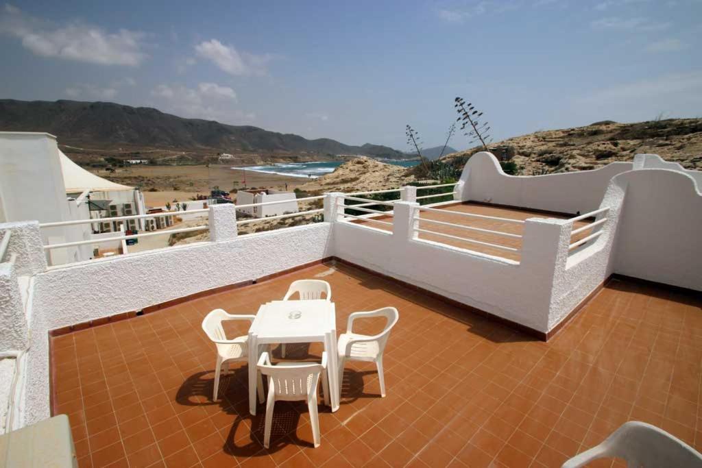 Hostal Casa Emilio อัลเมรีอา ภายนอก รูปภาพ