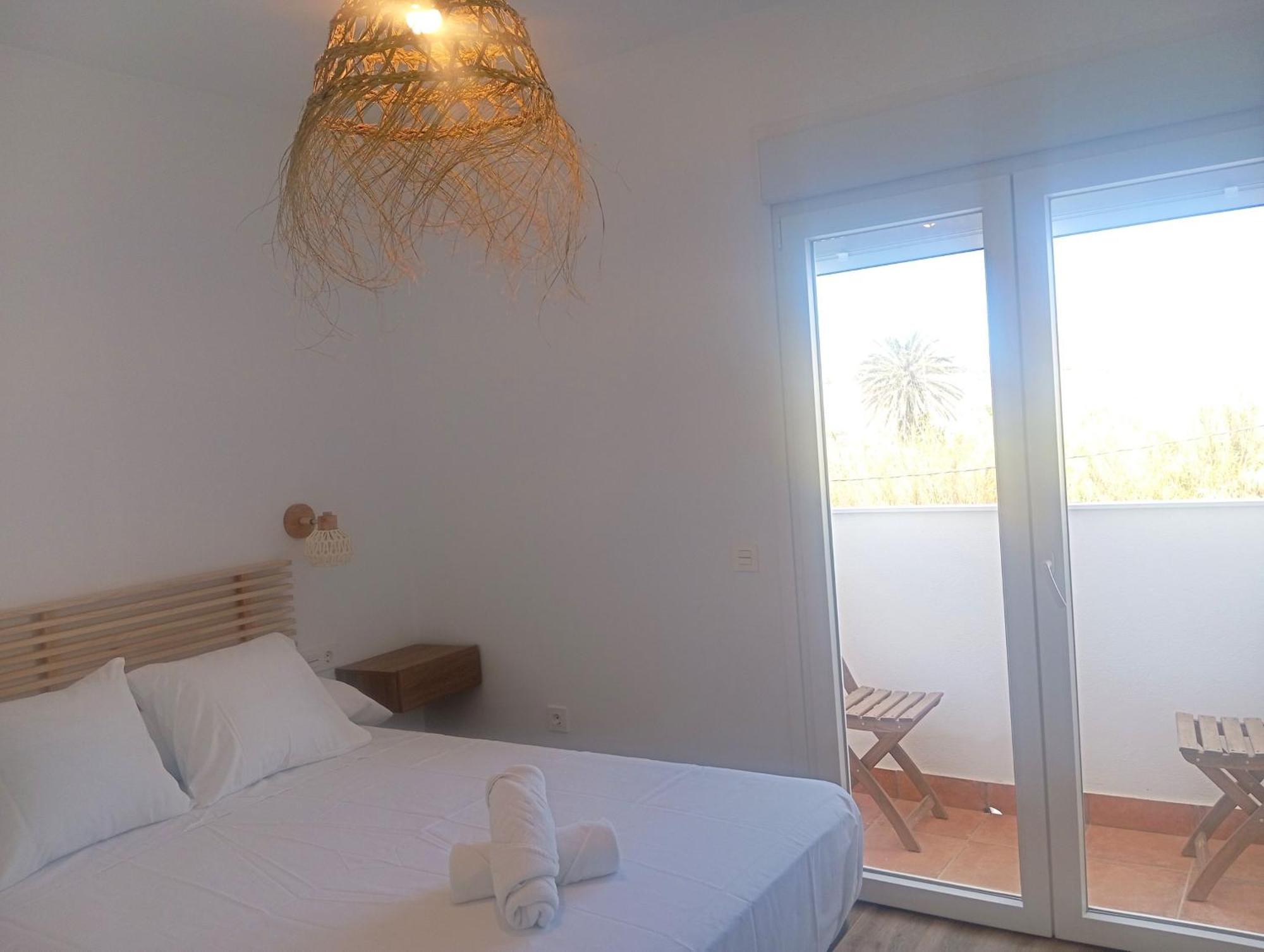 Hostal Casa Emilio อัลเมรีอา ภายนอก รูปภาพ